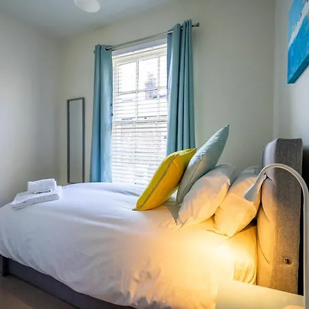 31 Bishopill Senior Apartment *
