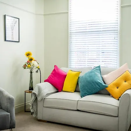 Apartment 31 Bishopill Senior *